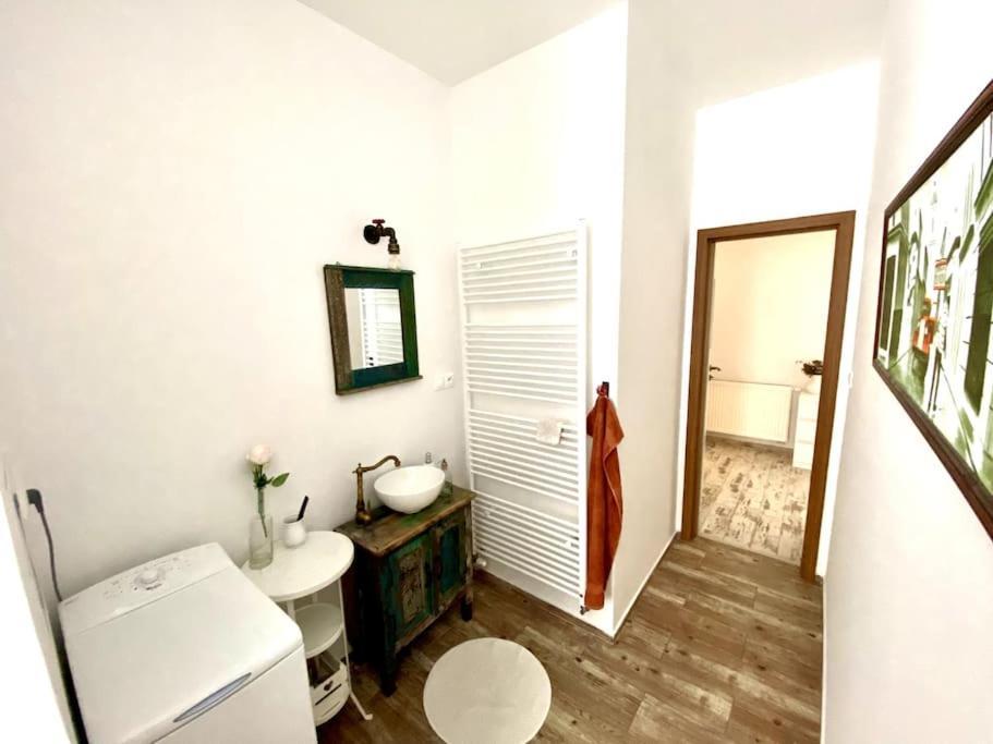 Residence Park Lovely Apartman With Private Parking Kysucke Nove Mesto Εξωτερικό φωτογραφία